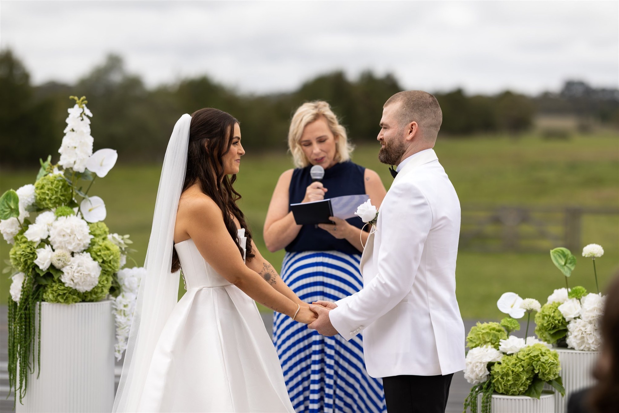 An outdoor wedding ceremony at Riverside.